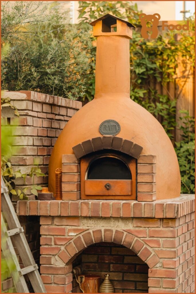 DIY Clay Pizza Oven - Small Backyard Clay Oven