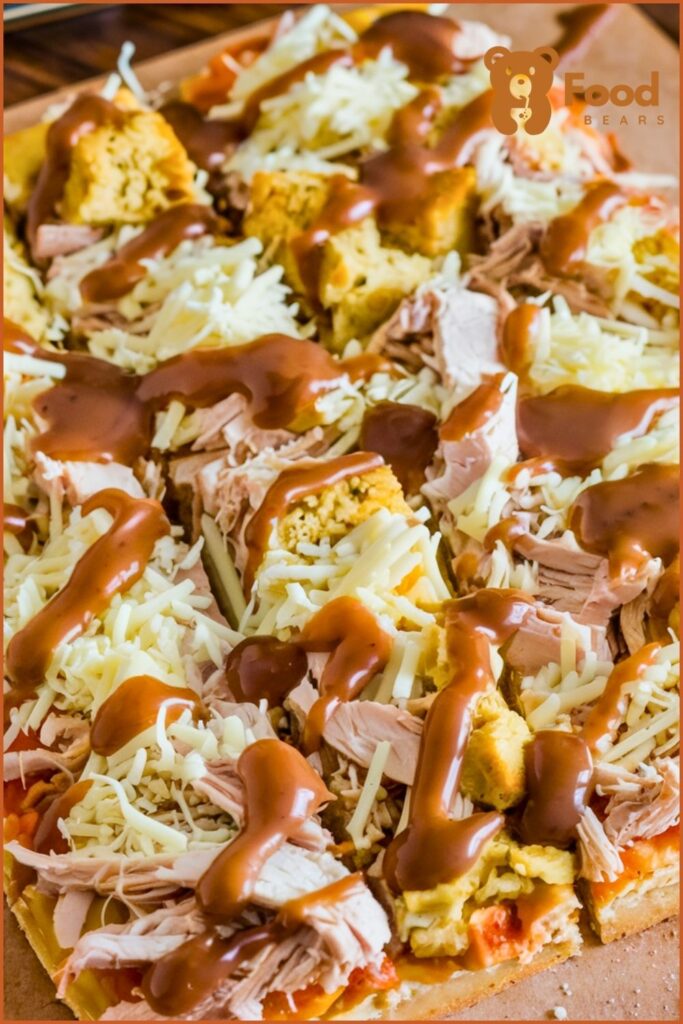 Leftover Thanksgiving Turkey Sliders Pizza