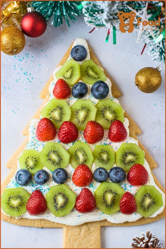 Christmas Tree Fruit Pizza