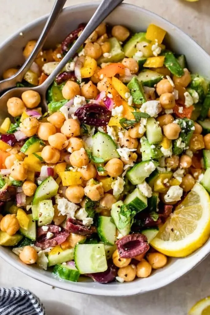 Mediterranean Chickpea Salad