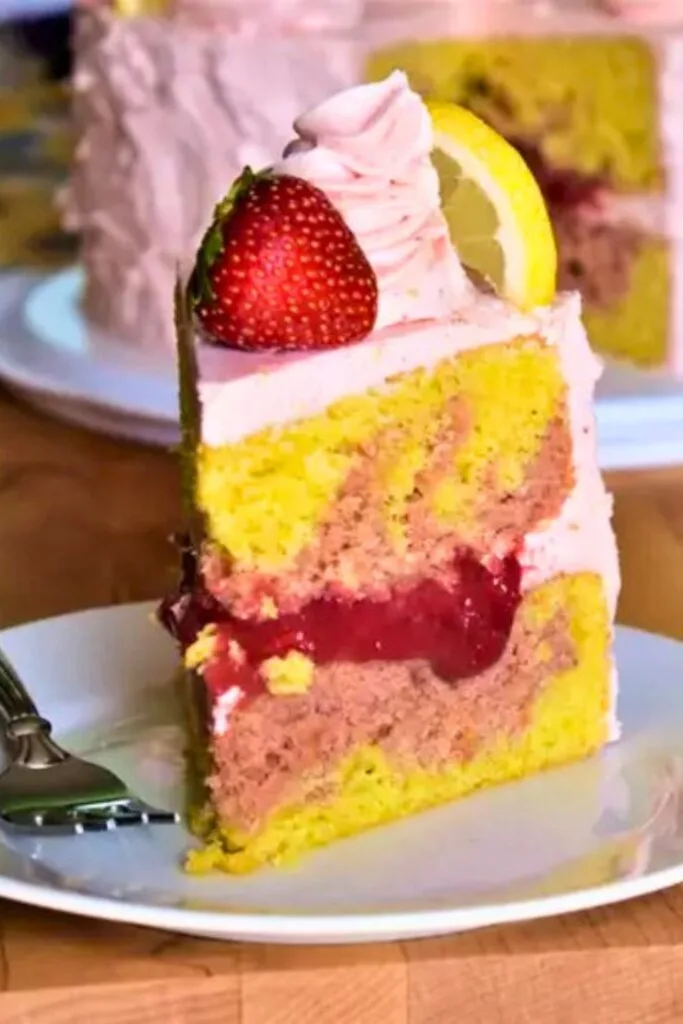 Why You’ll Love This Lemon Strawberry Cake