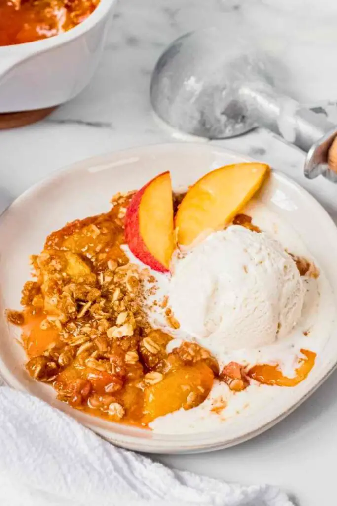 Classic Peach Crisp