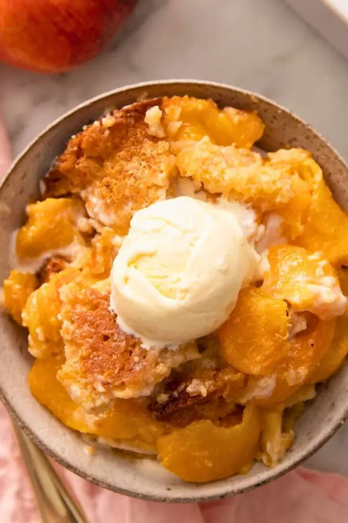 Easy Peach Cobbler