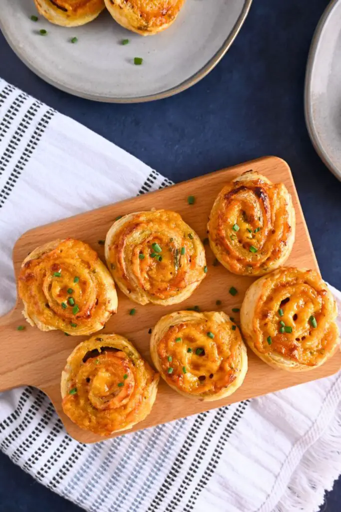 How to Enjoy Ham and Cheese Pinwheels