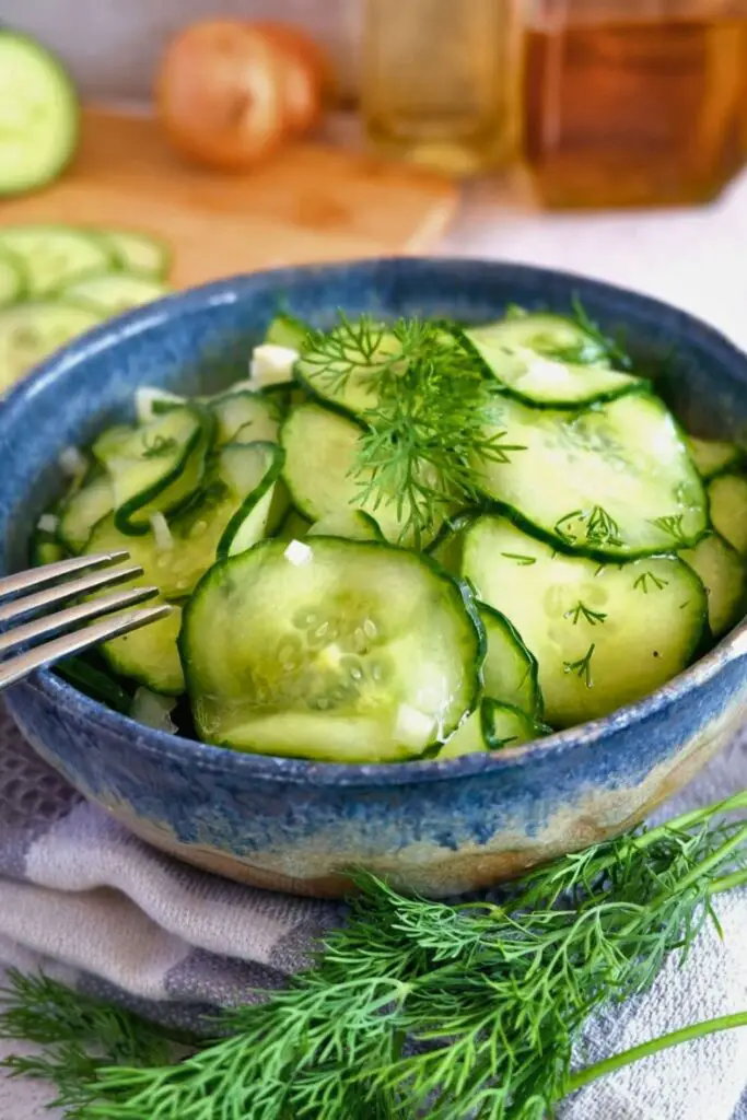 How to Make Cucumber Dill Salad in 7 Steps