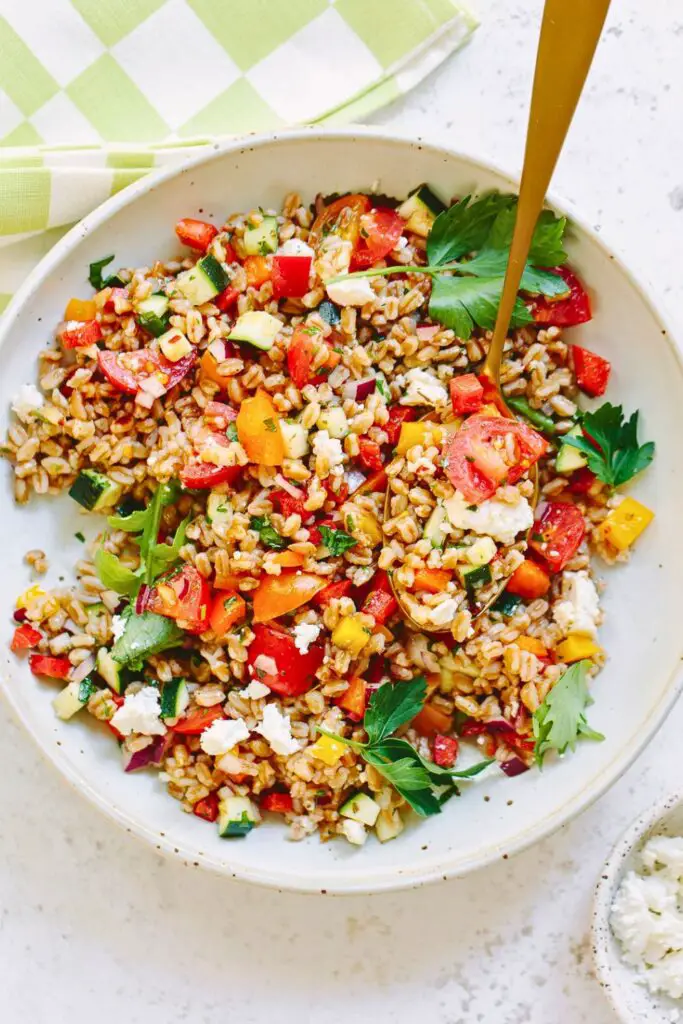 How to Make Farro Salad in 5 Minutes