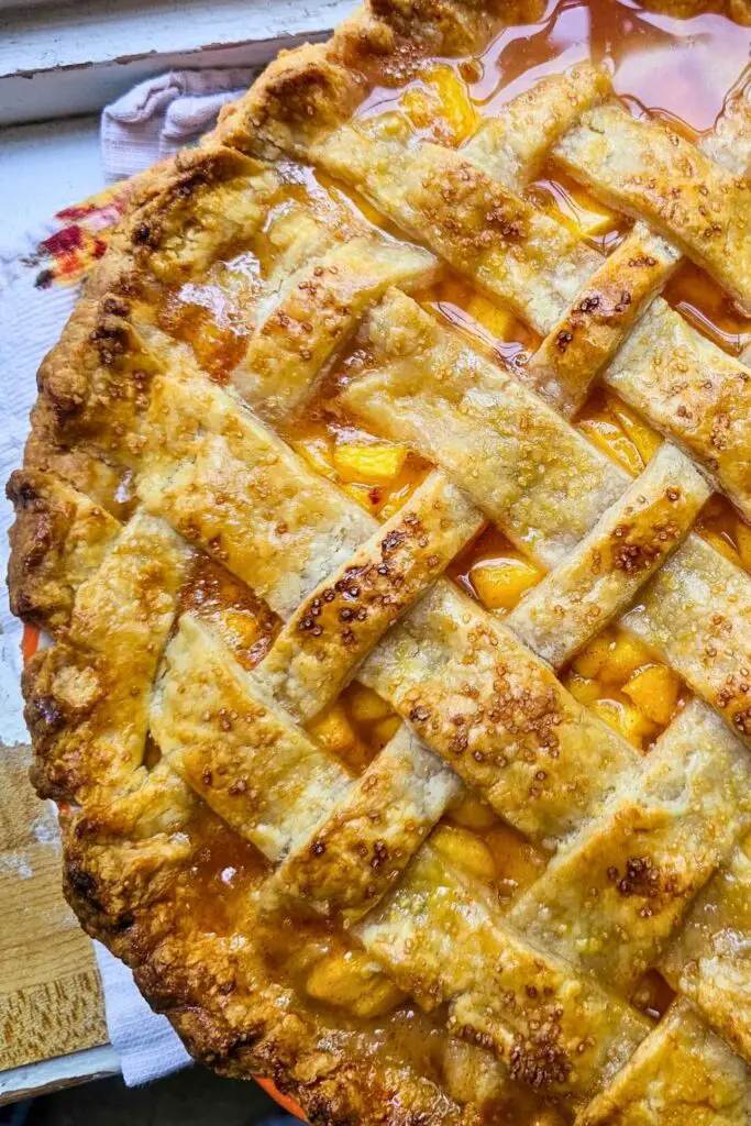 How to Make Peach Pie