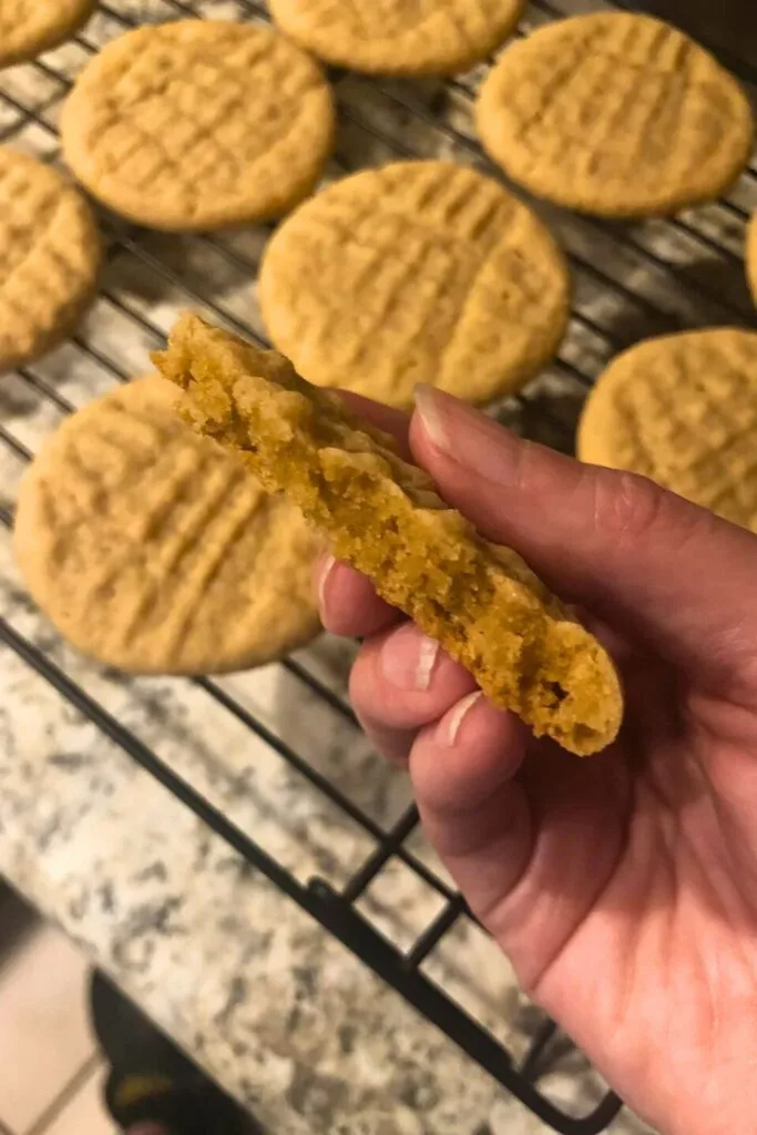How to Make Peanut Butter Cookies