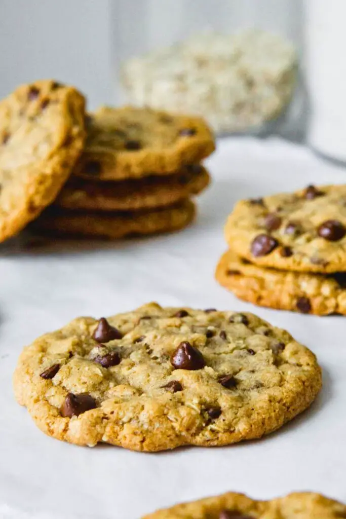 Serving Suggestions of Oatmeal Chocolate Chip Cookies Special