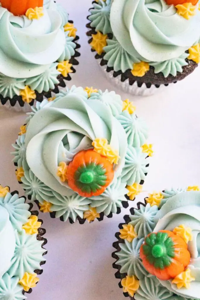 Decorating Your Pumpkin Cupcakes Like a Pro