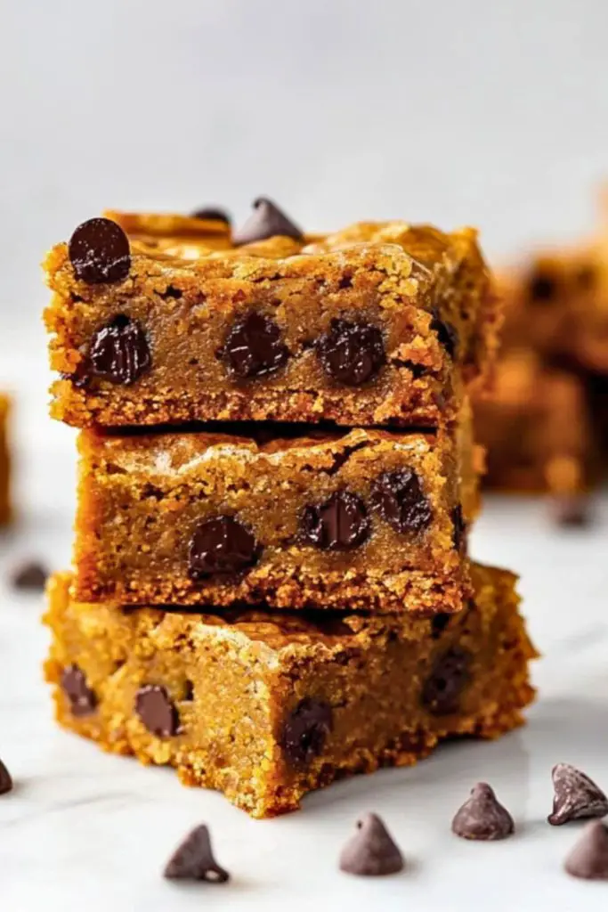 How to Enjoy Pumpkin Blondies to the Fullest