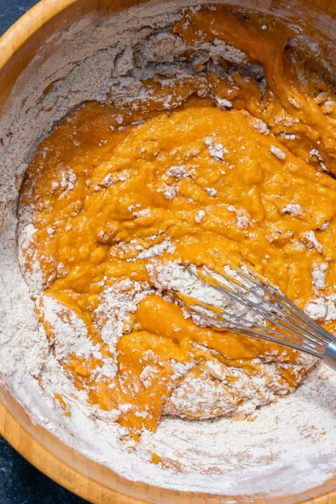 How to Make Pumpkin Cream Cheese Muffins