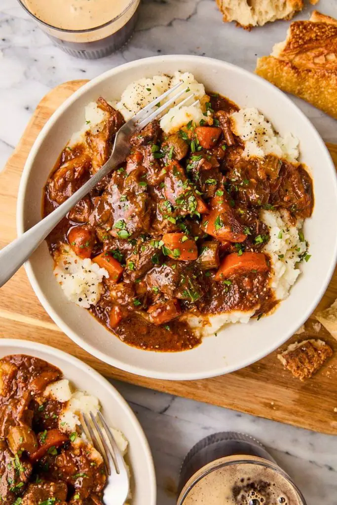 What to Serve with Beef Stew