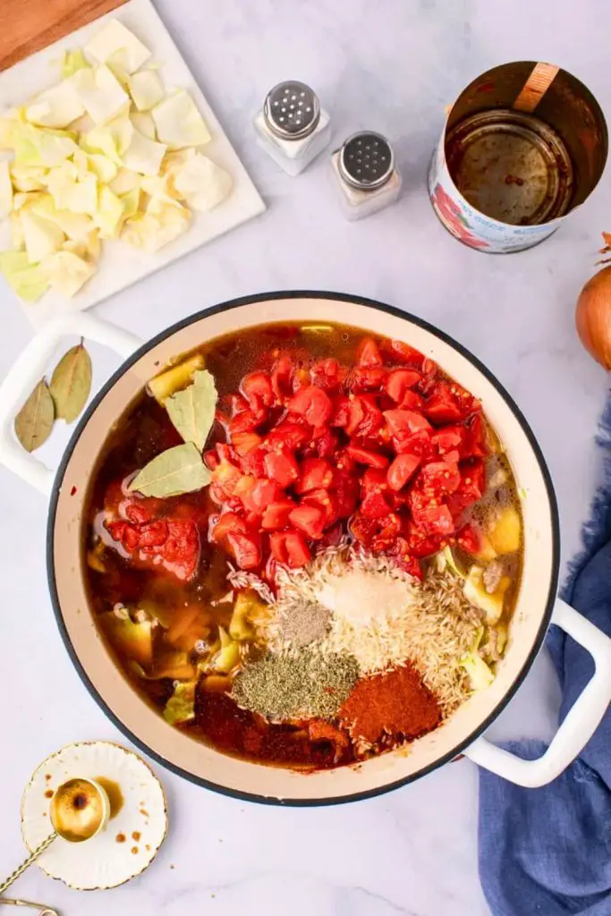 How to Make Cabbage Roll Soup