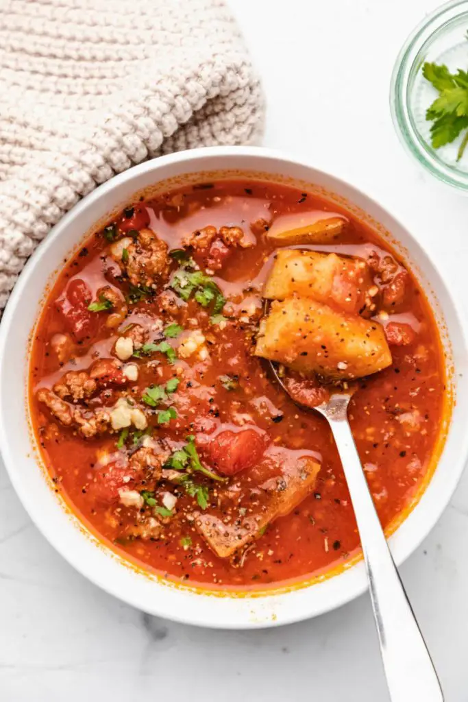 Serving Suggestions of Hamburger Soup