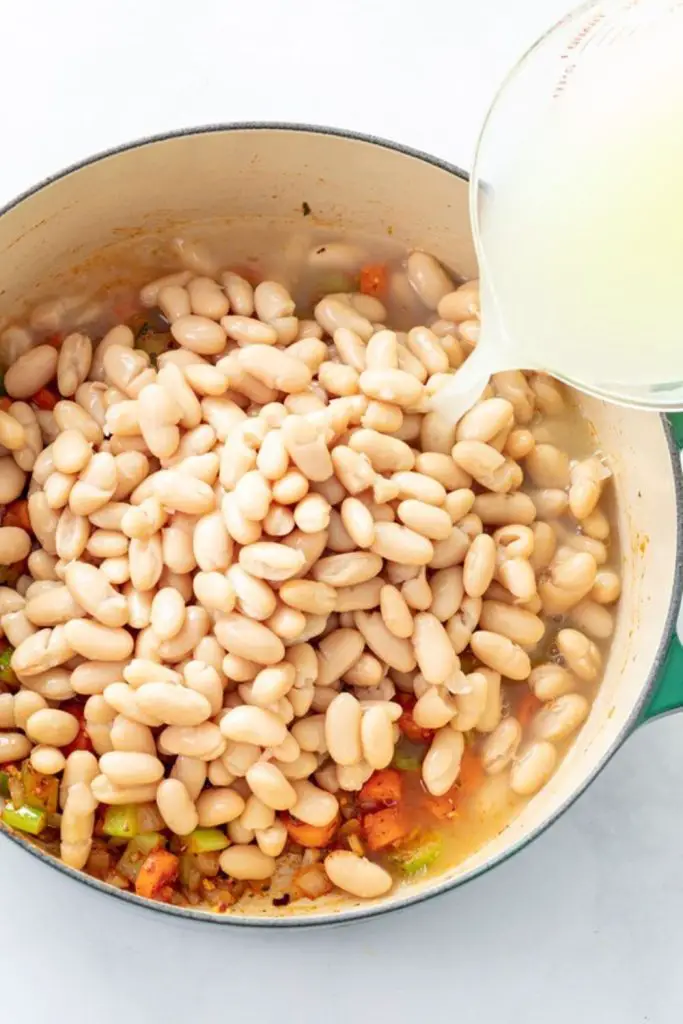 Step-by-Step Guide to Making White Bean Soup