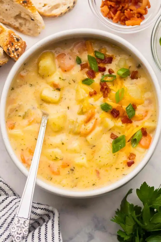 What to Serve with Crockpot Potato Soup